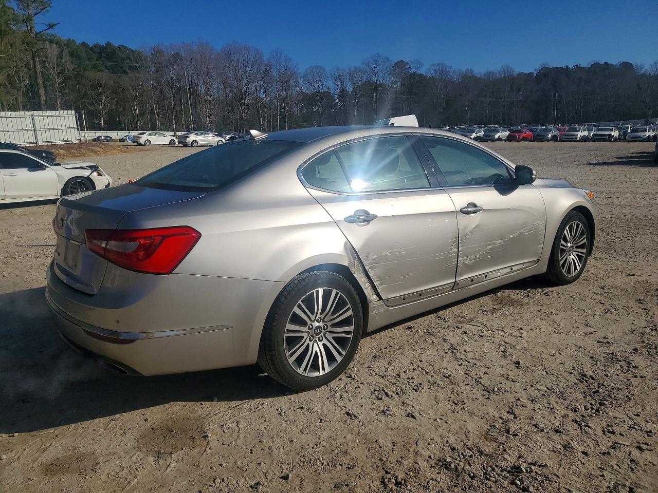 2014 KIA CADENZA PREMIUM photo 3