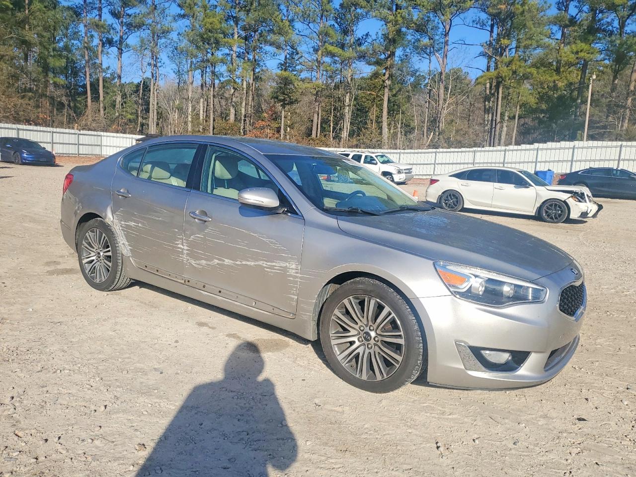 2014 KIA CADENZA PREMIUM photo 4