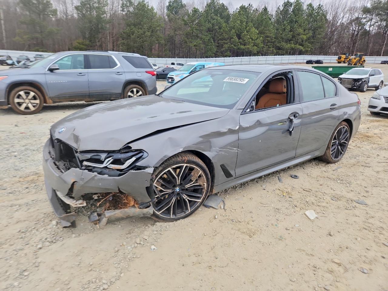 2022 BMW 530