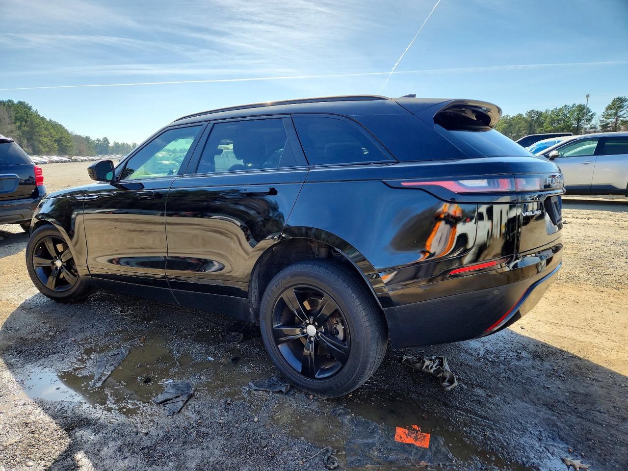 2018 LAND ROVER RANGE ROVER VELAR S photo 2