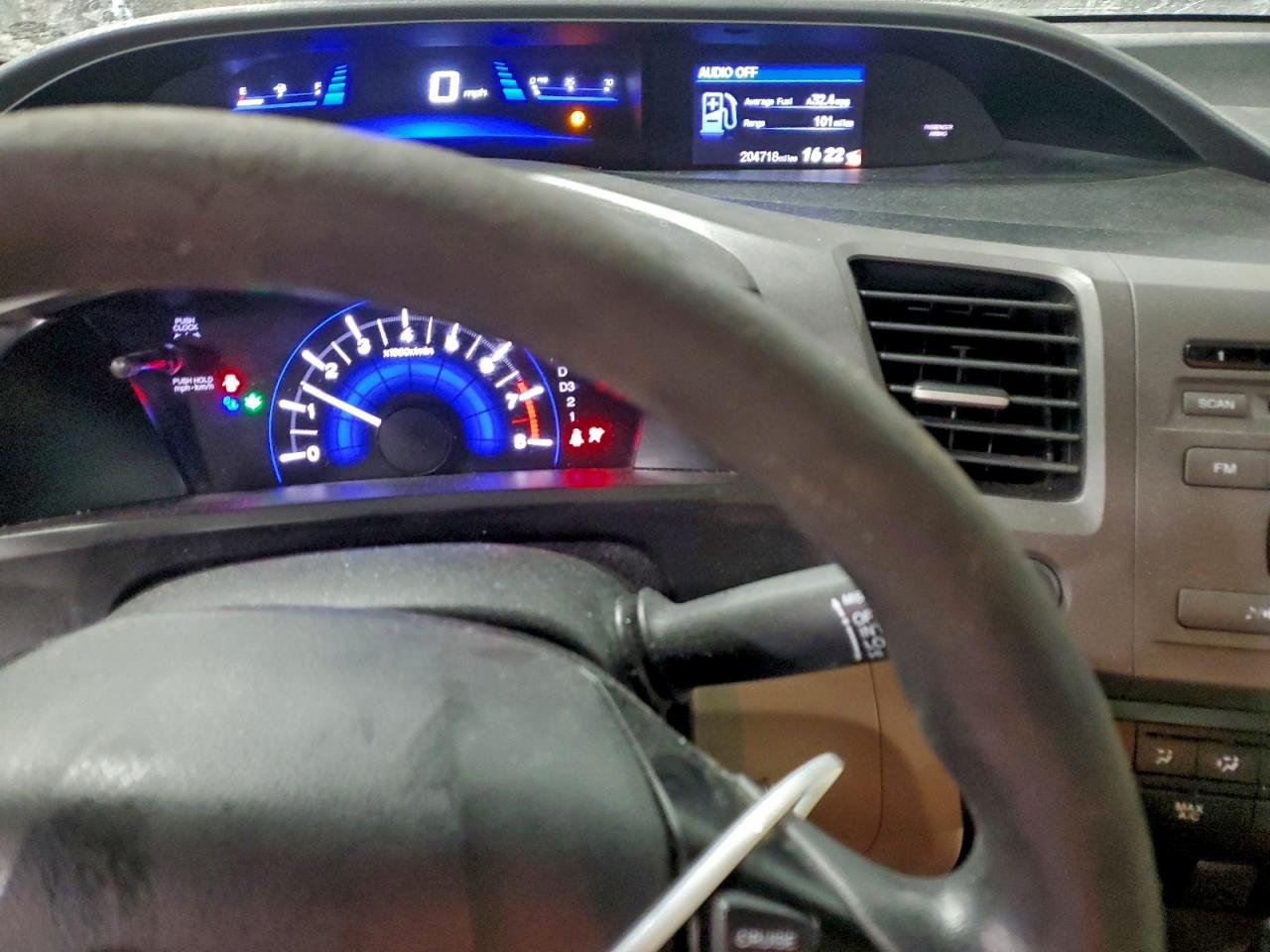 2012 HONDA CIVIC LX photo 9