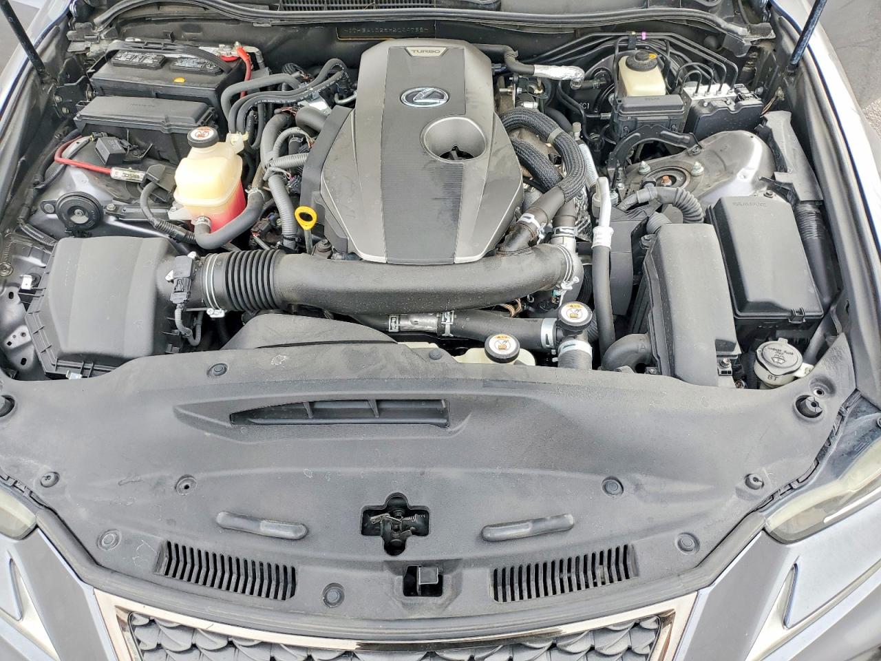2017 LEXUS IS 200T photo 11