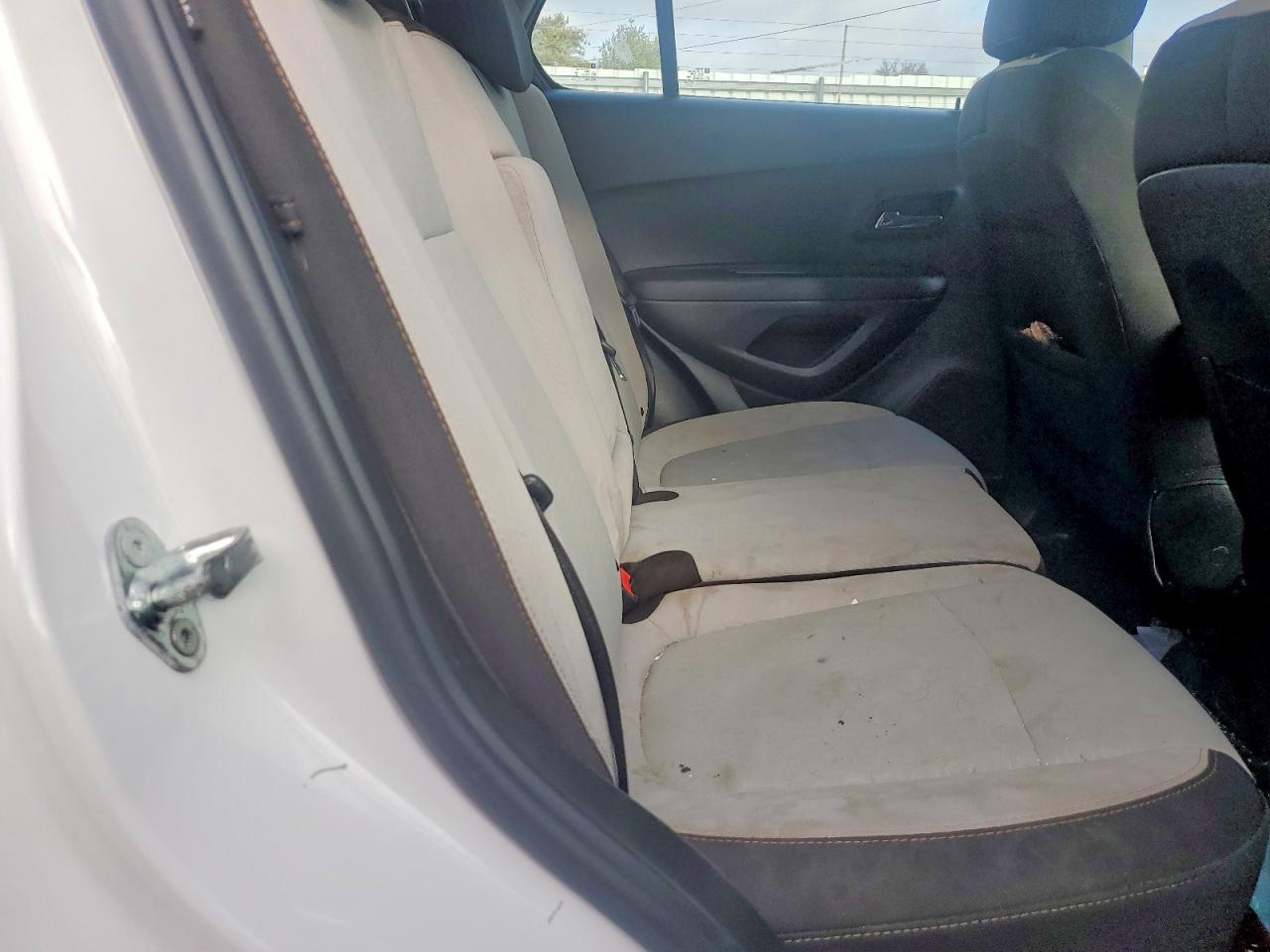 2018 CHEVROLET TRAX LS photo 10