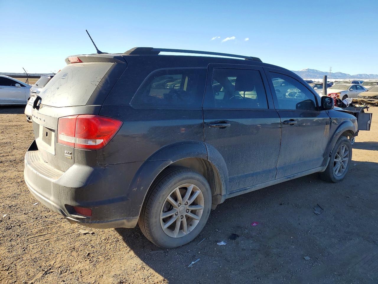 2014 DODGE JOURNEY SXT photo 3