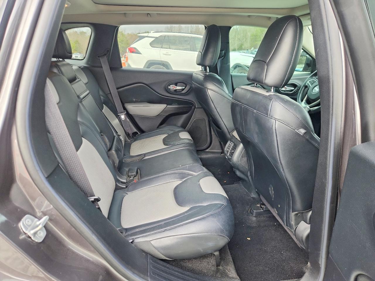 2014 JEEP CHEROKEE LIMITED photo 11