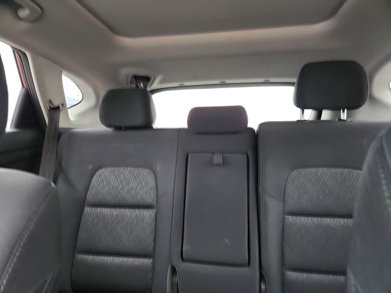 2018 HYUNDAI TUCSON VALUE photo 10