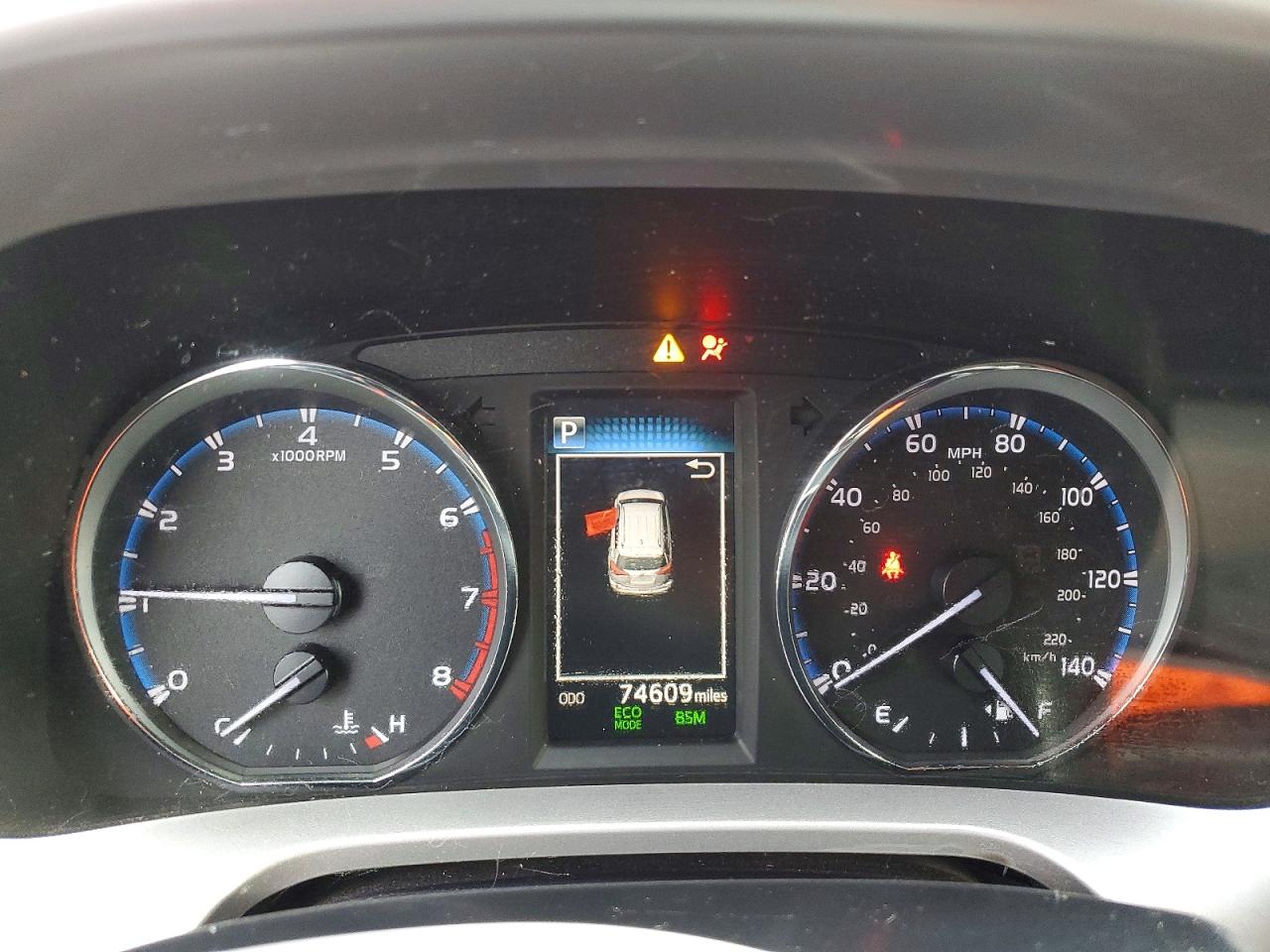 2018 TOYOTA RAV4 LIMITED photo 9