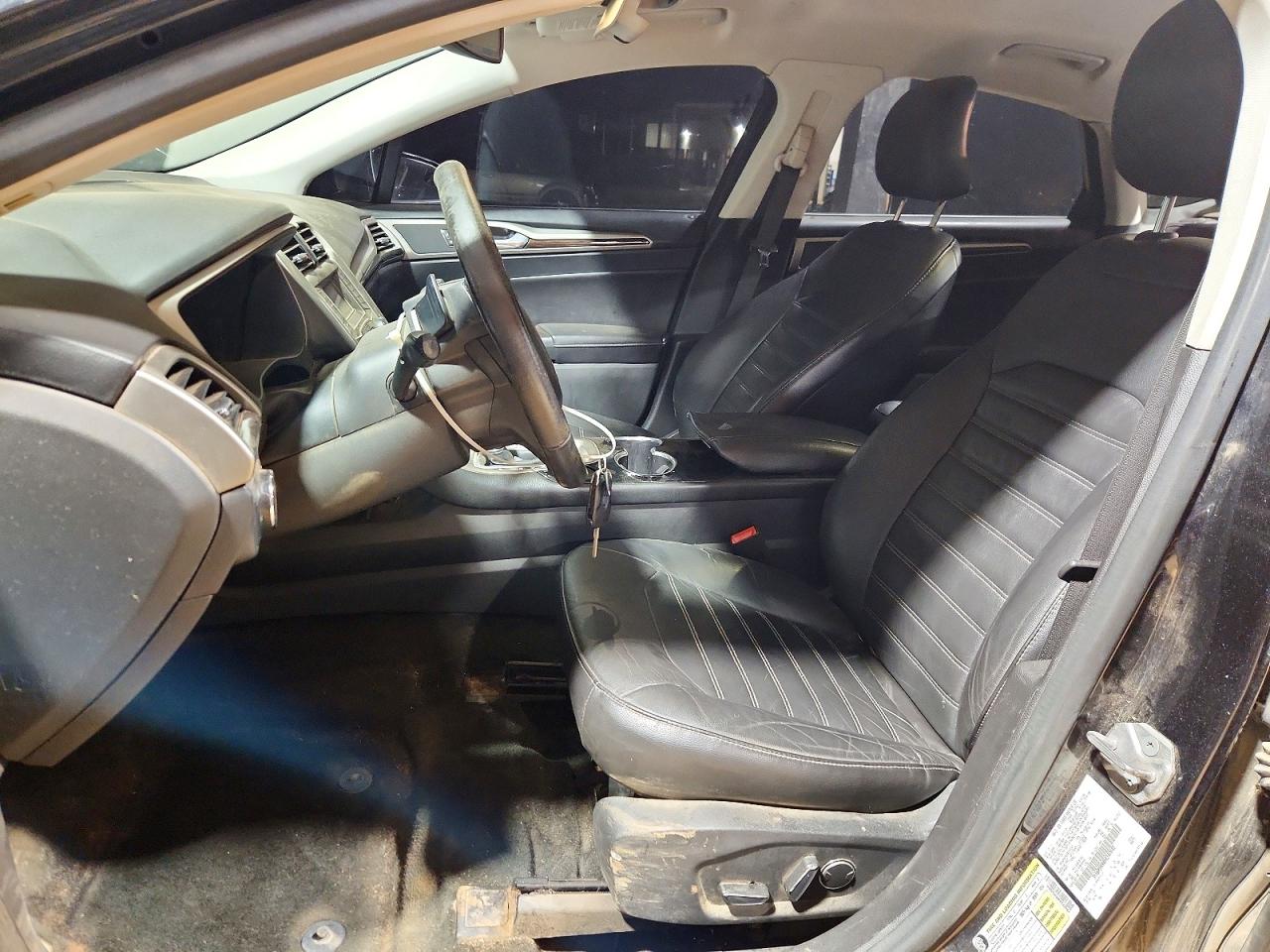 2015 FORD FUSION SE photo 7