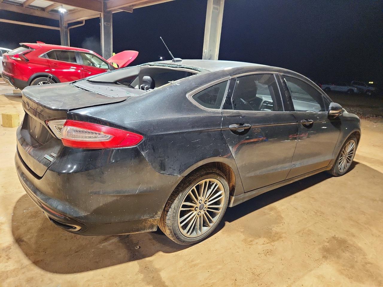 2015 FORD FUSION SE photo 3