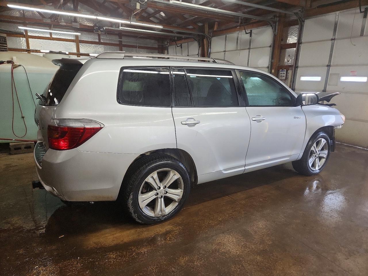 2008 TOYOTA HIGHLANDER SPORT photo 3