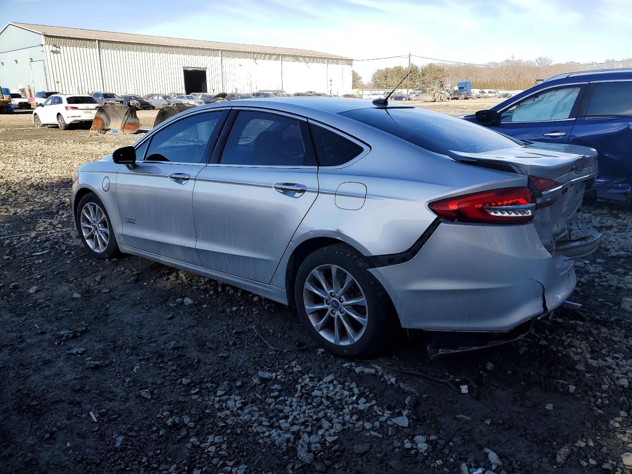2017 FORD FUSION SE PHEV photo 2