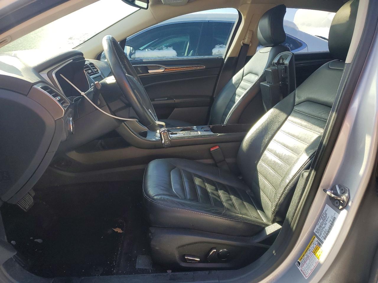 2017 FORD FUSION SE PHEV photo 7