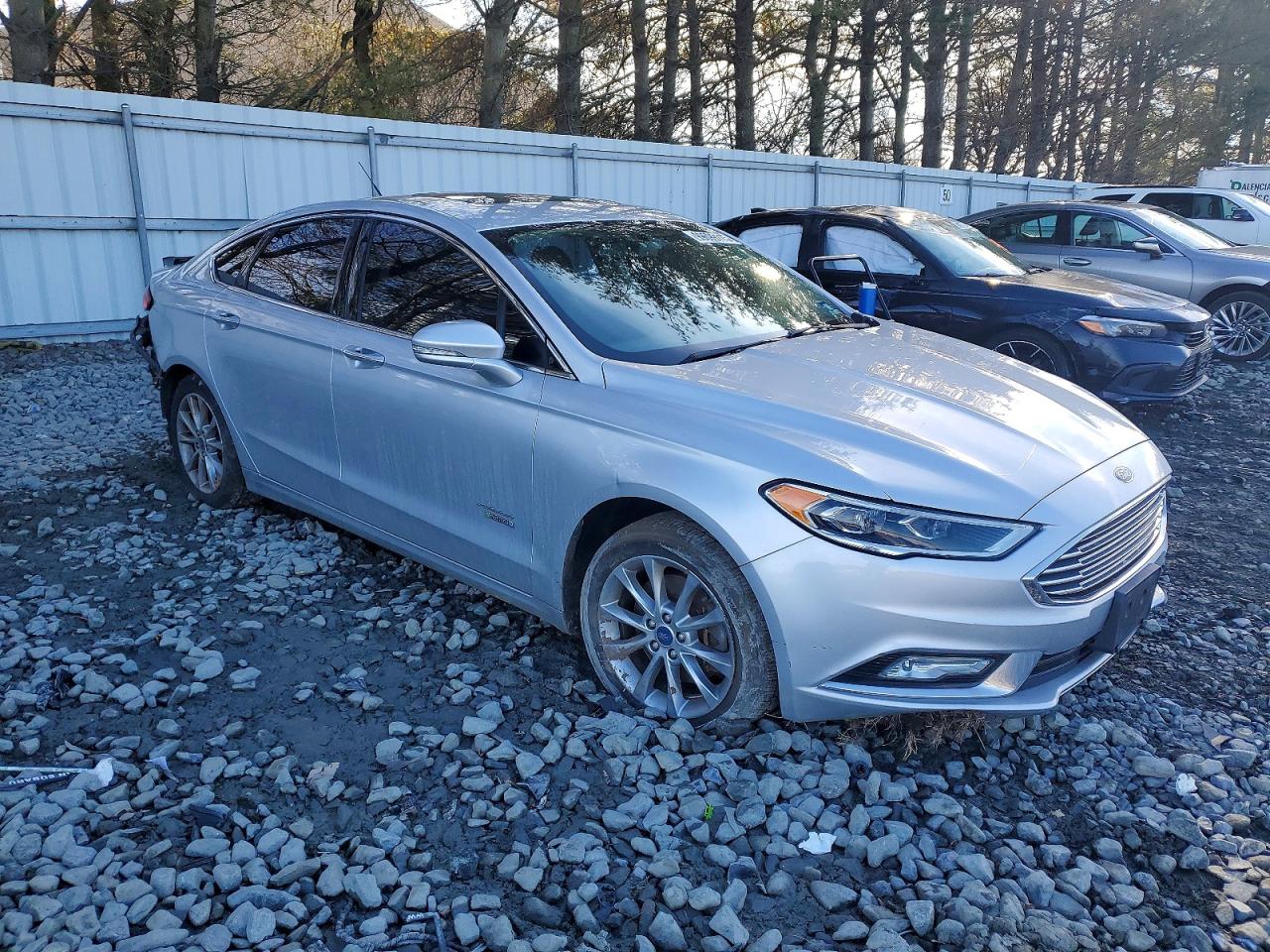 2017 FORD FUSION SE PHEV photo 4