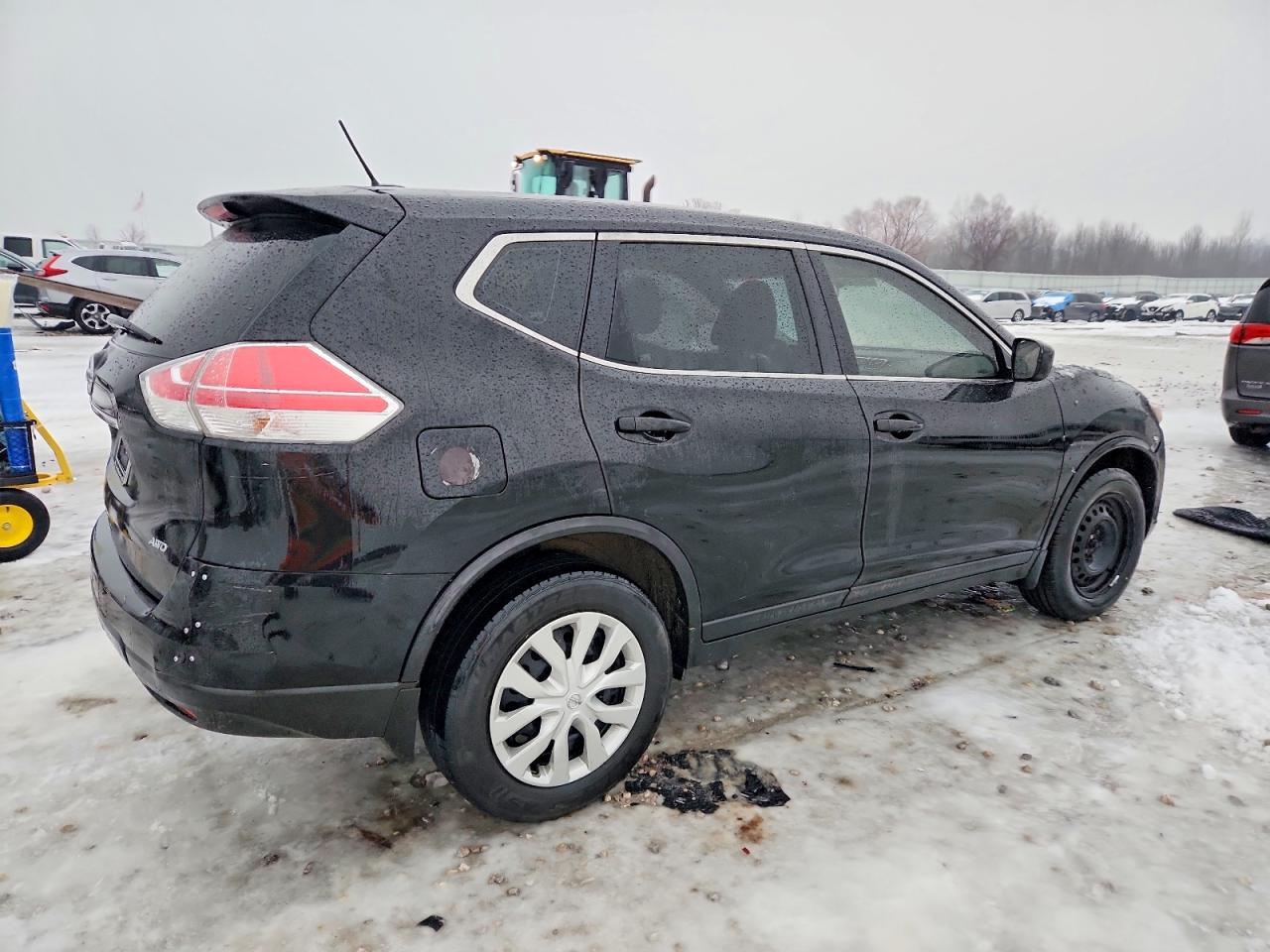 2016 NISSAN ROGUE S photo 3