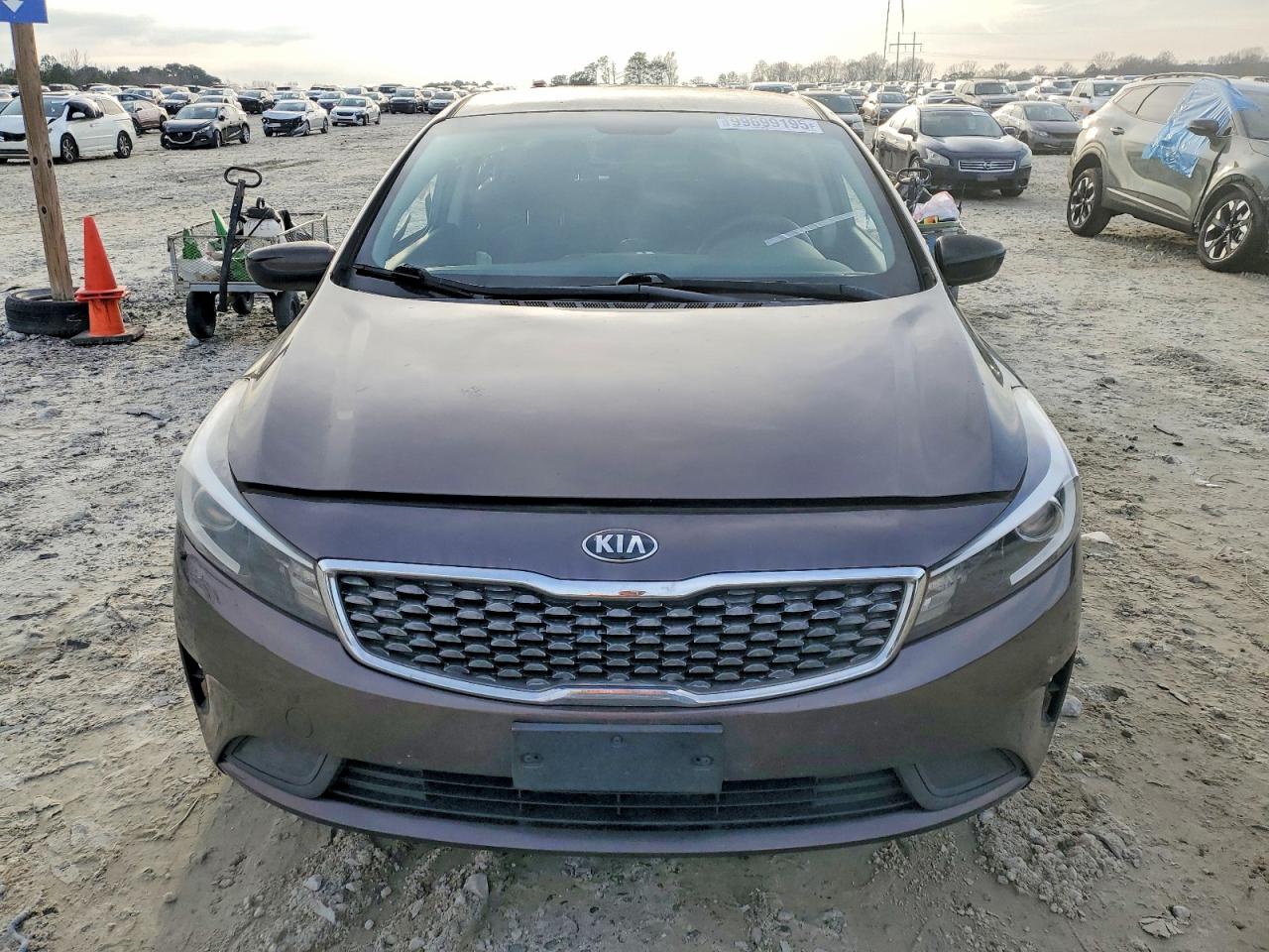 2017 KIA FORTE LX photo 5
