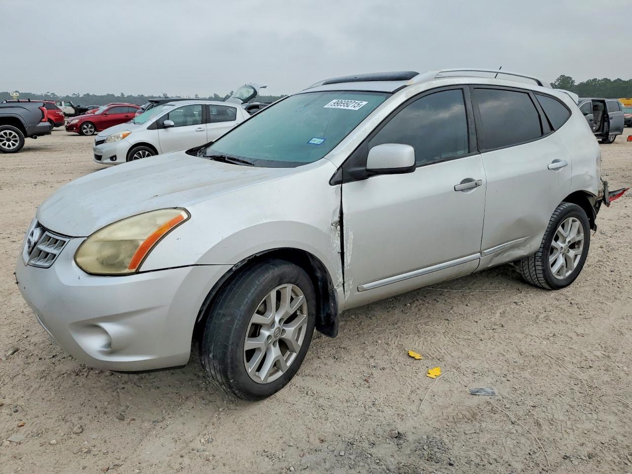 2011 NISSAN ROGUE