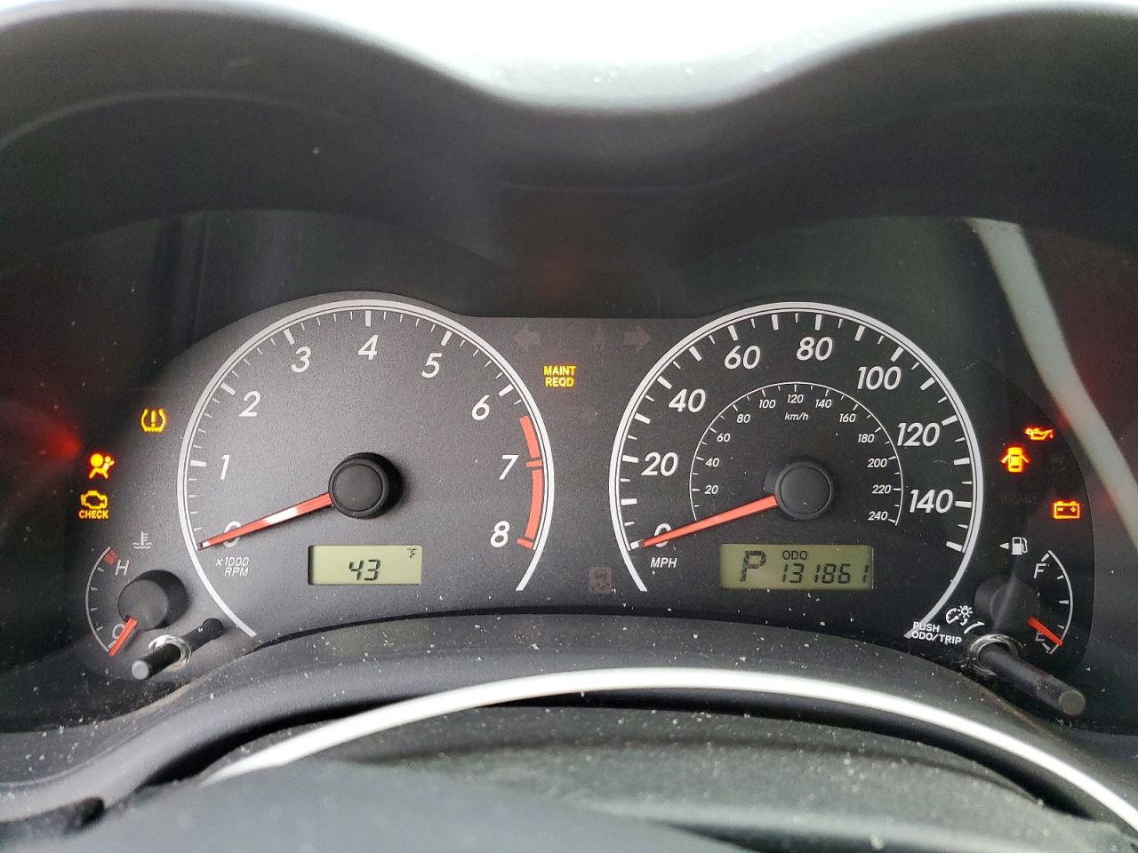 2013 TOYOTA COROLLA BASE photo 9