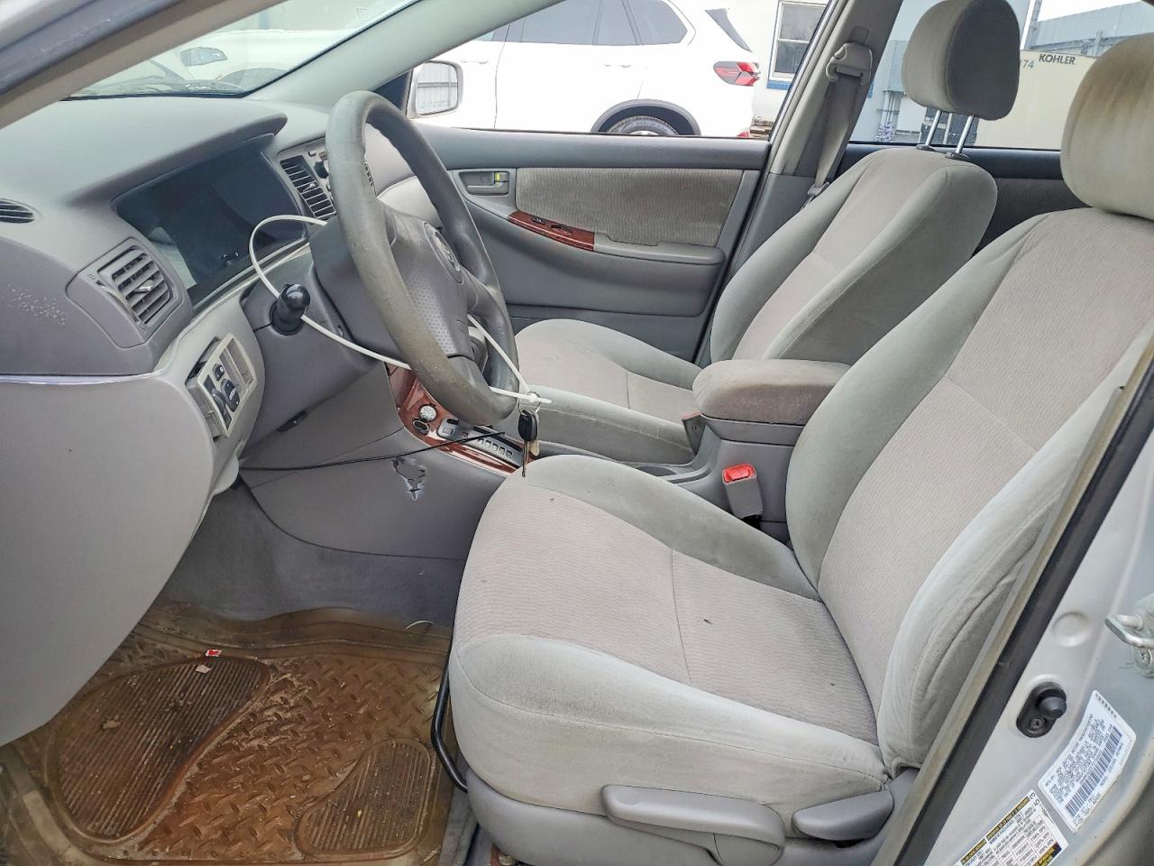 2007 TOYOTA COROLLA CE photo 7