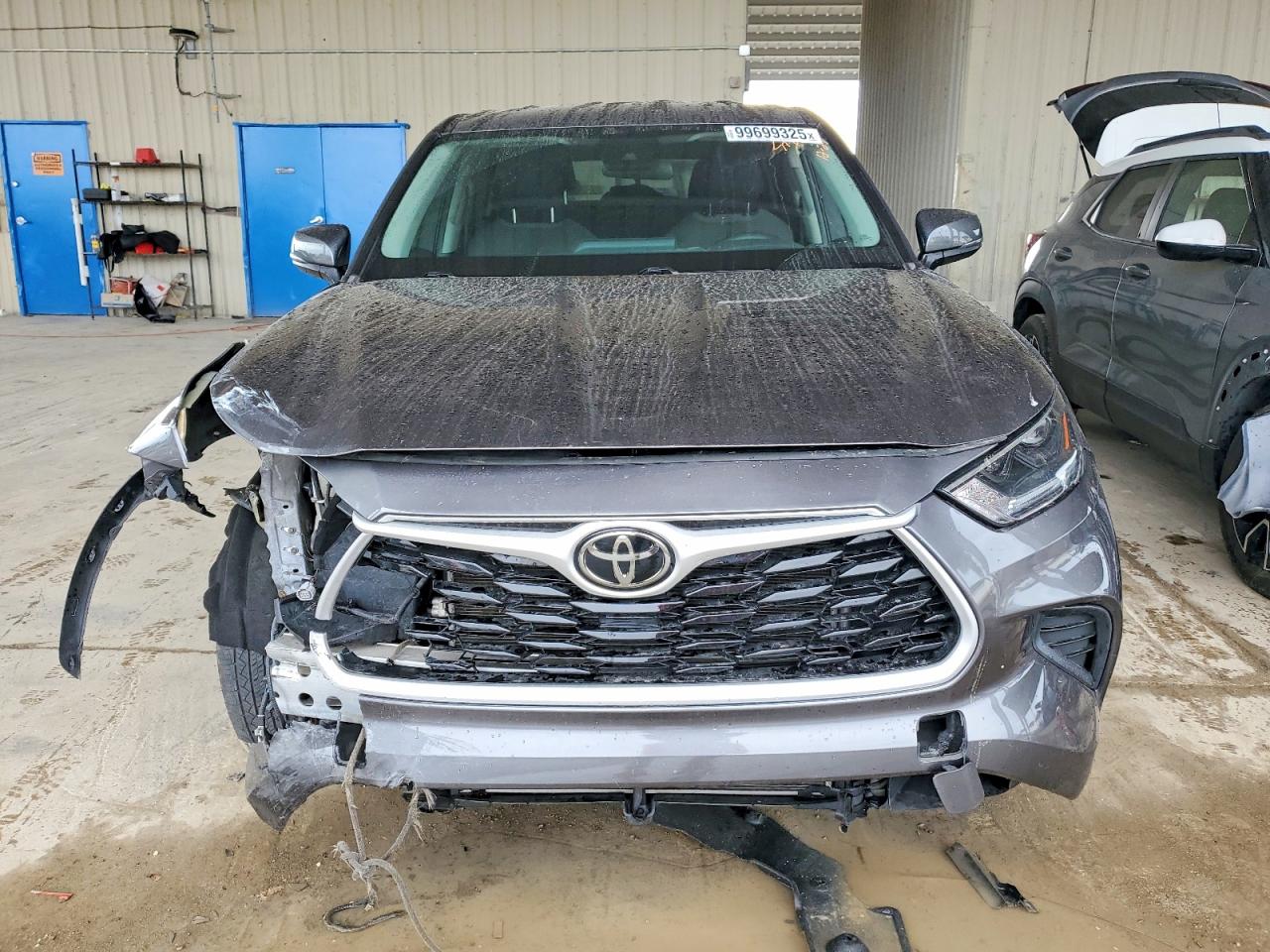 2021 TOYOTA HIGHLANDER L photo 5