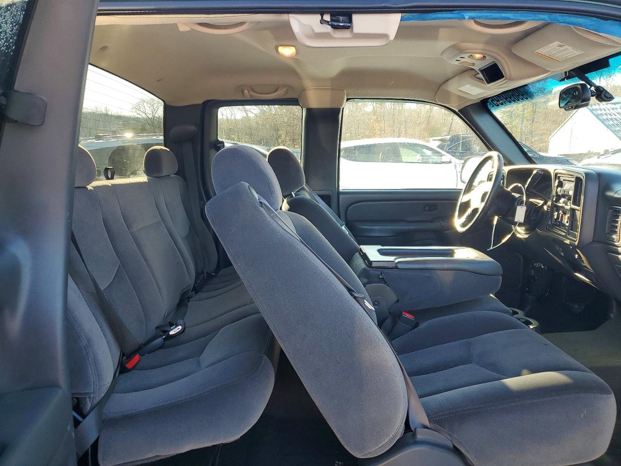 2004 GMC NEW SIERRA K1500 photo 10