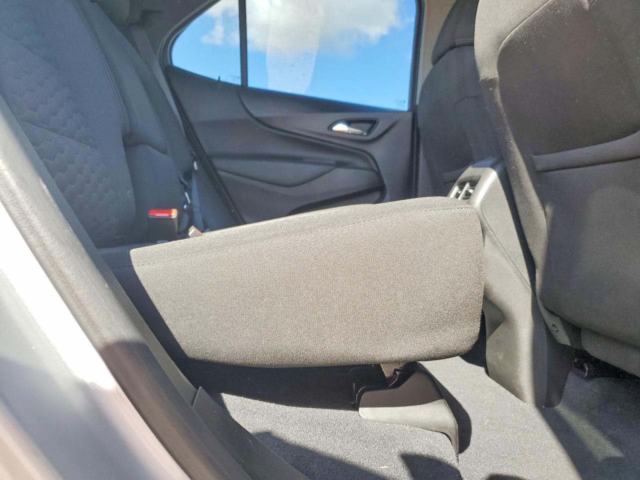 2021 CHEVROLET EQUINOX LT photo 11