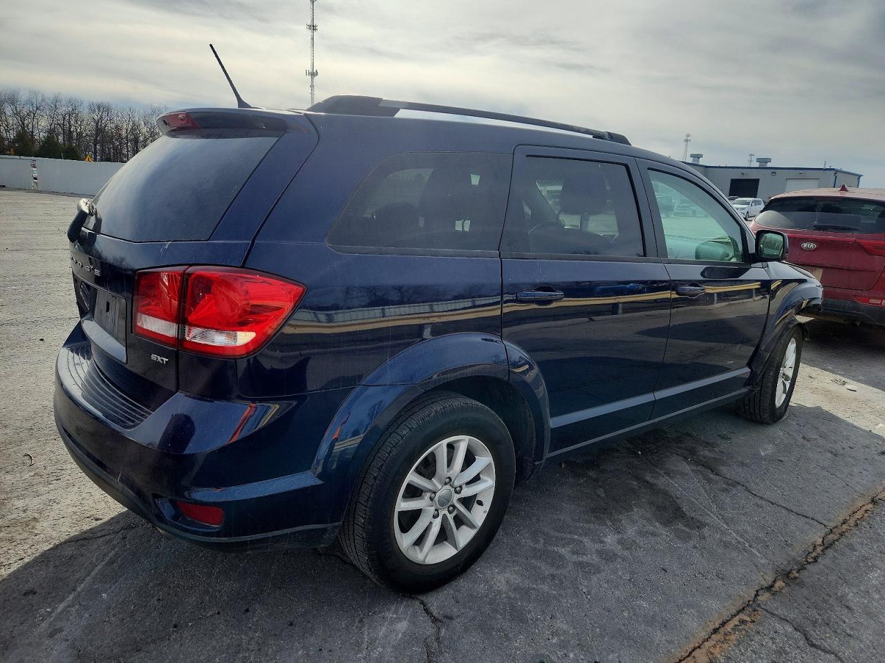 2017 DODGE JOURNEY SXT photo 3