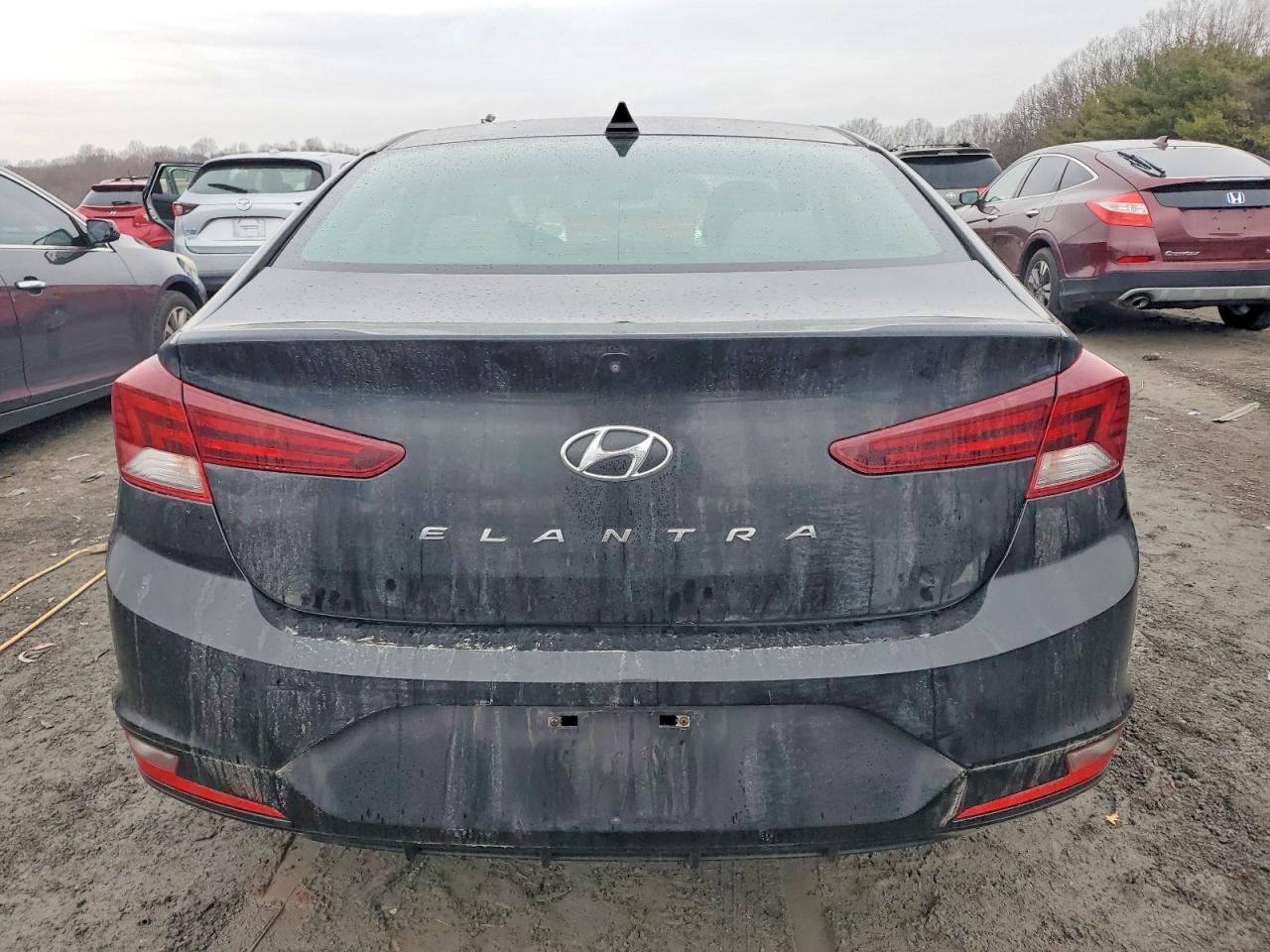 2019 HYUNDAI ELANTRA SEL photo 6