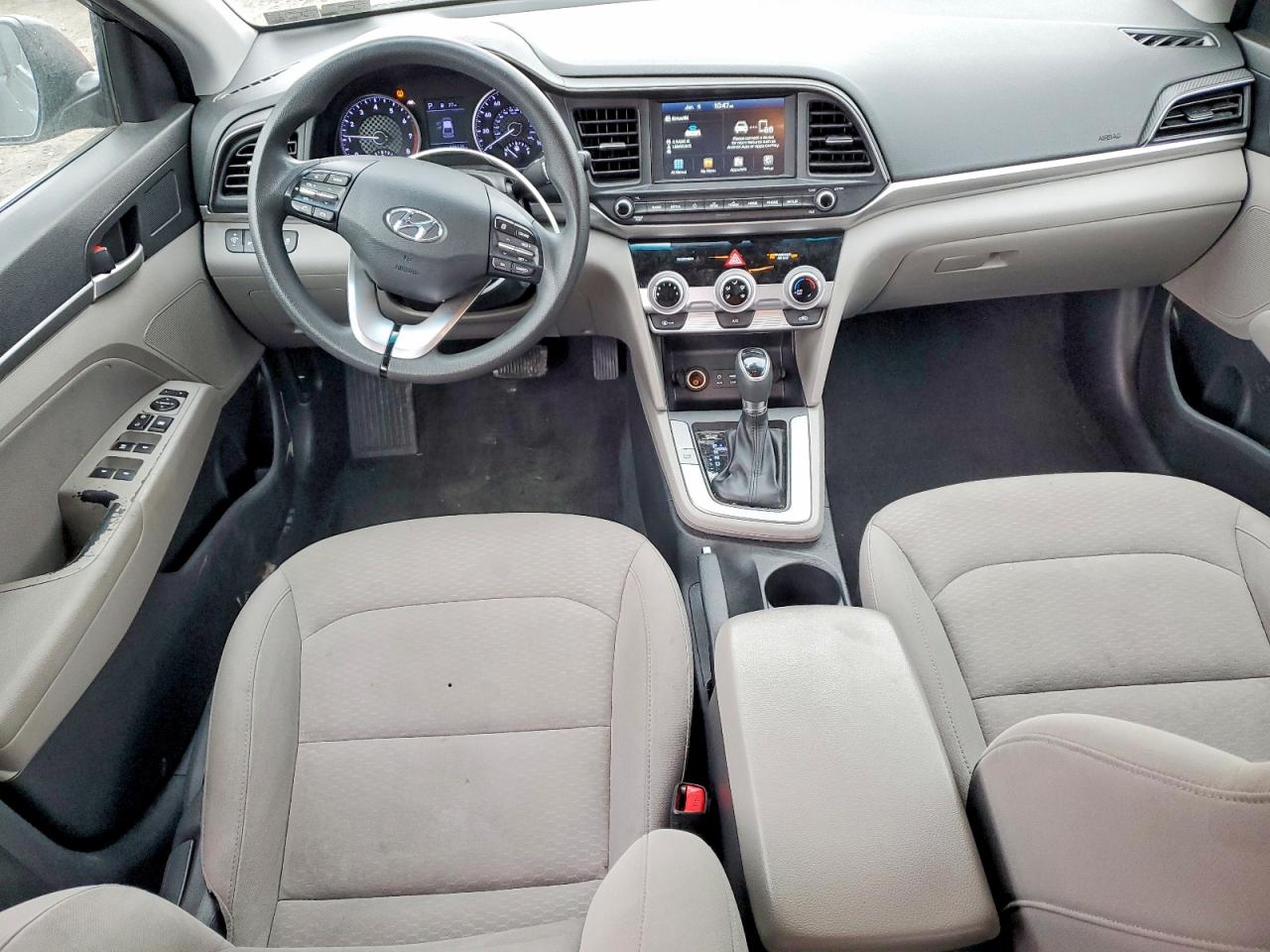 2019 HYUNDAI ELANTRA SEL photo 8