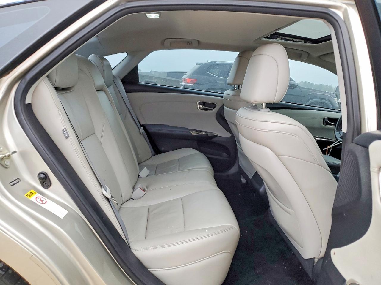 2013 TOYOTA AVALON BASE photo 10