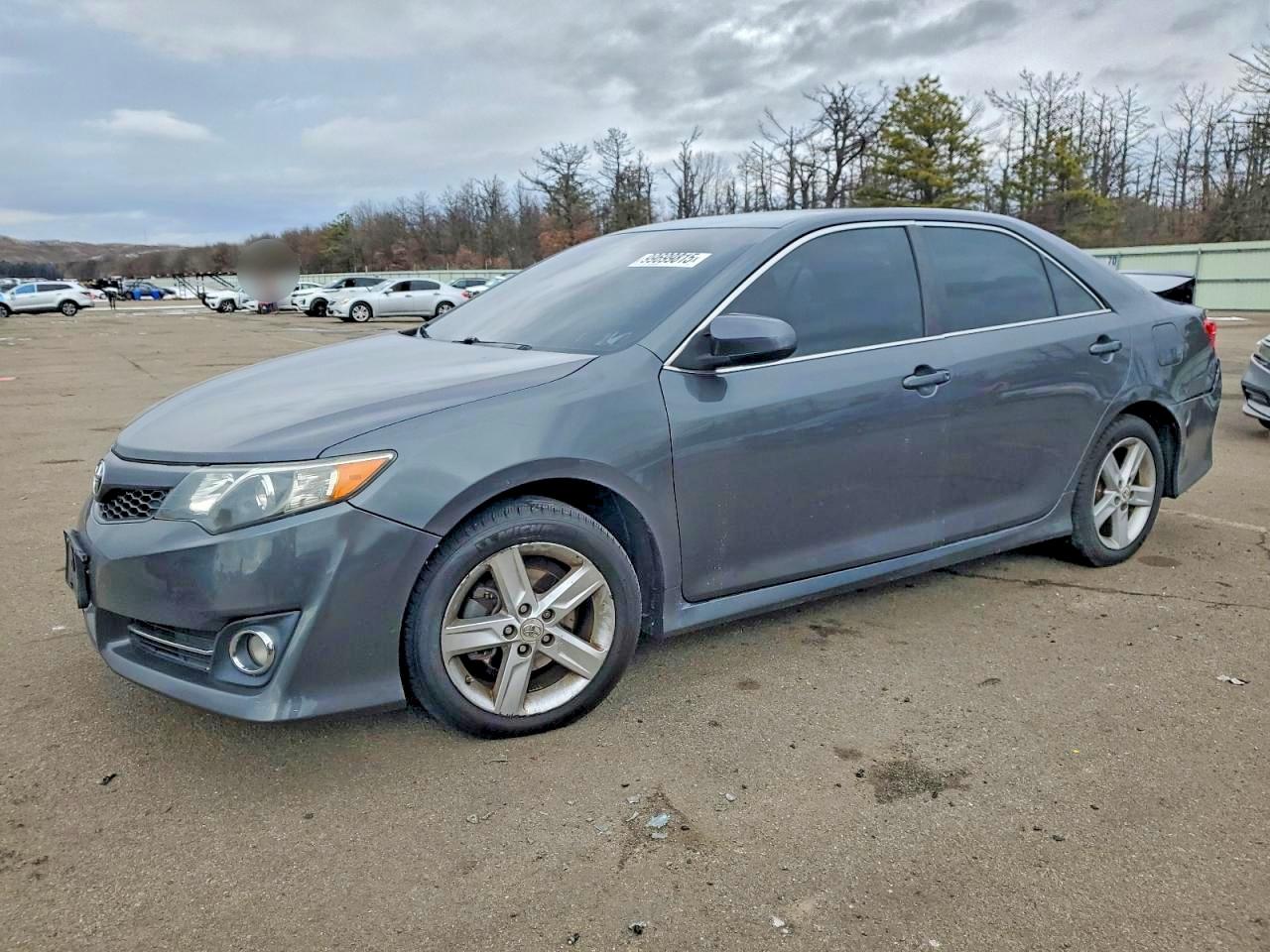 2013 TOYOTA CAMRY