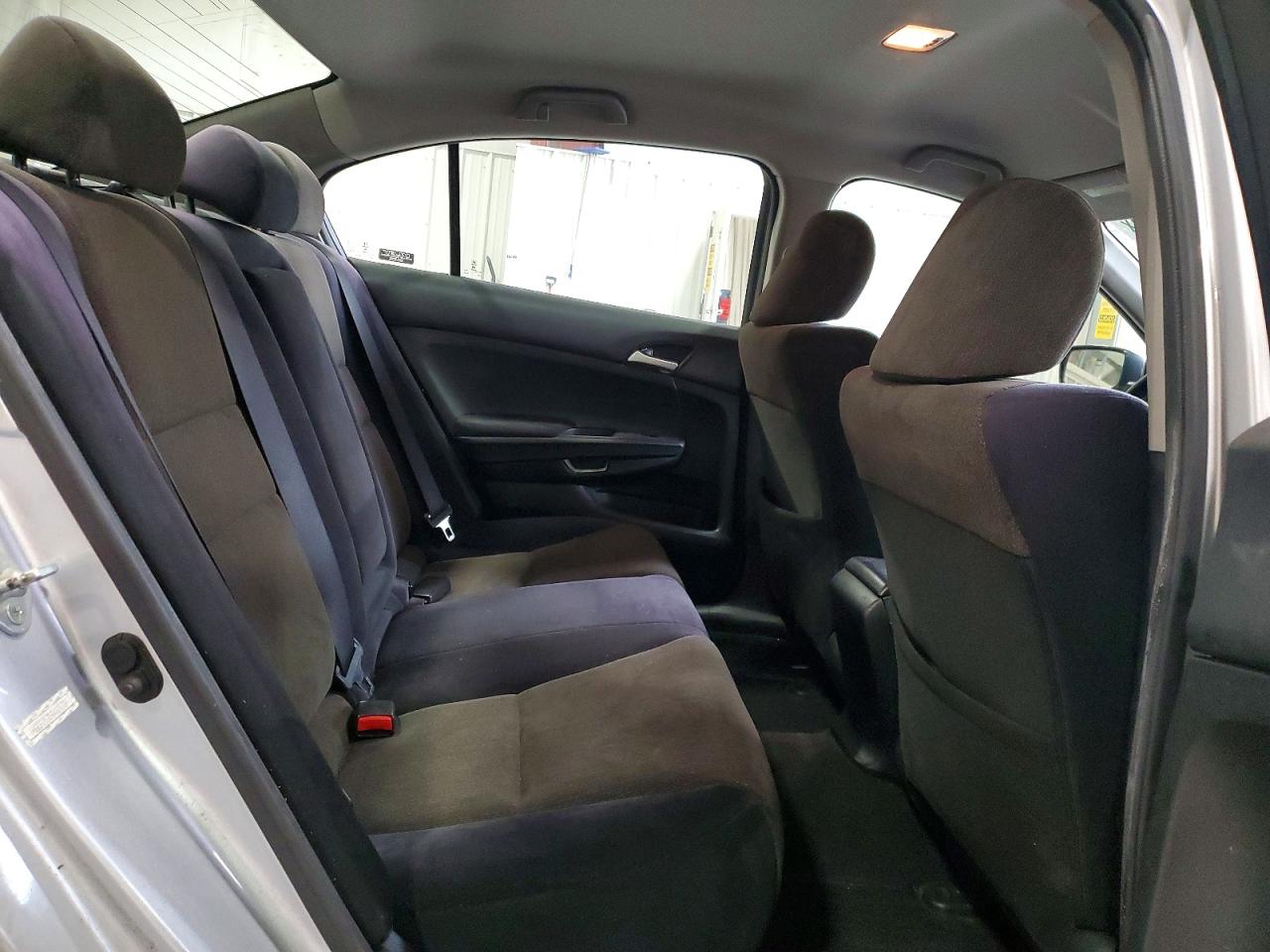 2009 HONDA ACCORD LX photo 10