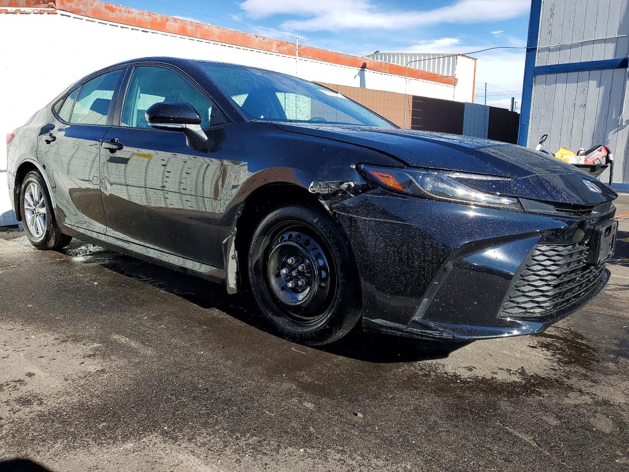 2025 TOYOTA CAMRY XSE photo 4