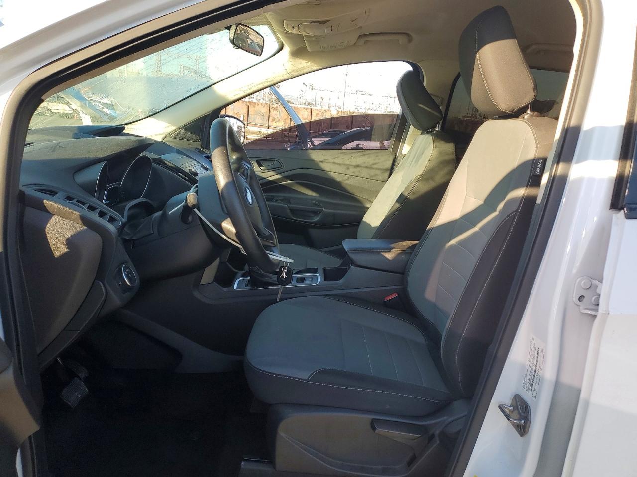 2019 FORD ESCAPE S photo 7