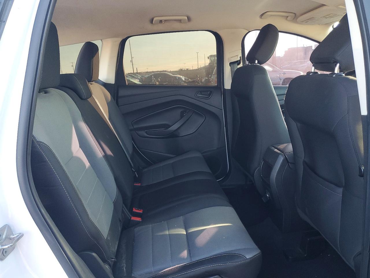 2019 FORD ESCAPE S photo 11