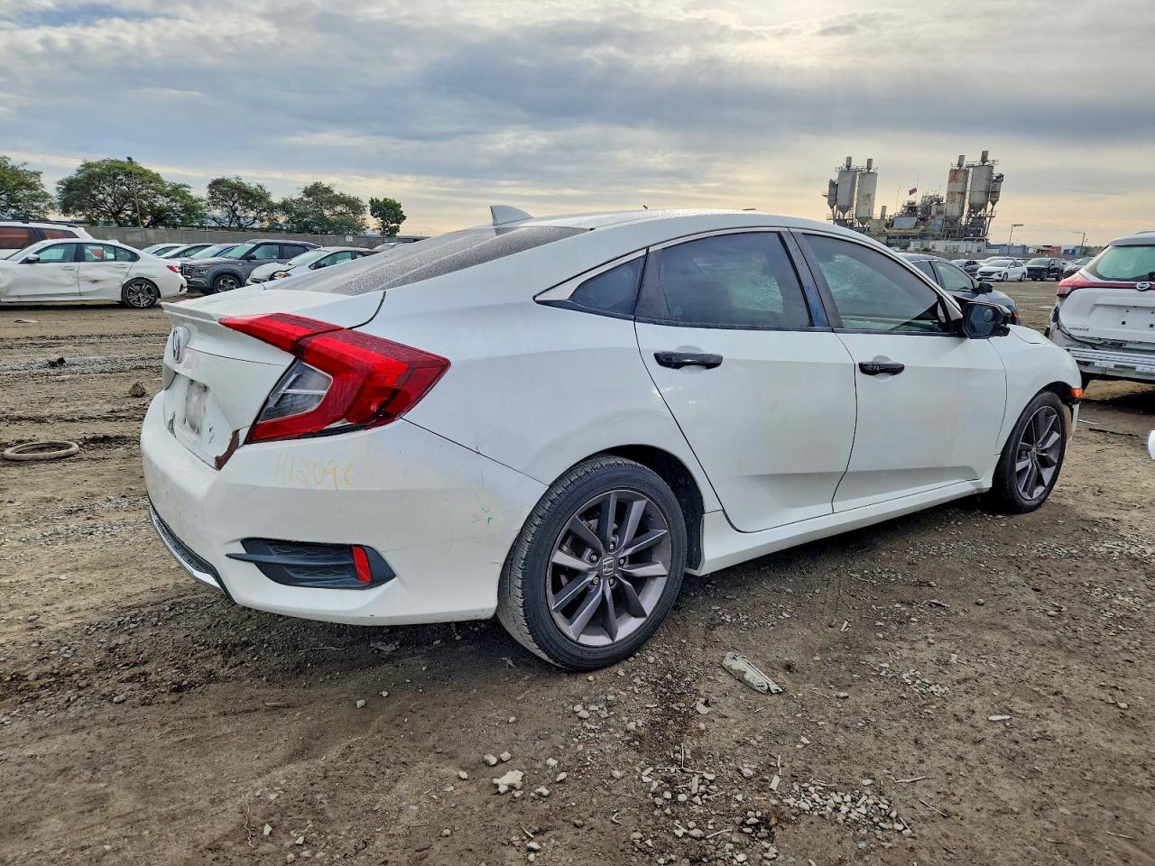 2020 HONDA CIVIC EX photo 3