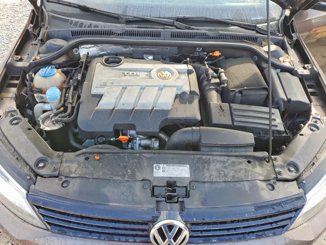 2012 VOLKSWAGEN JETTA TDI photo 11