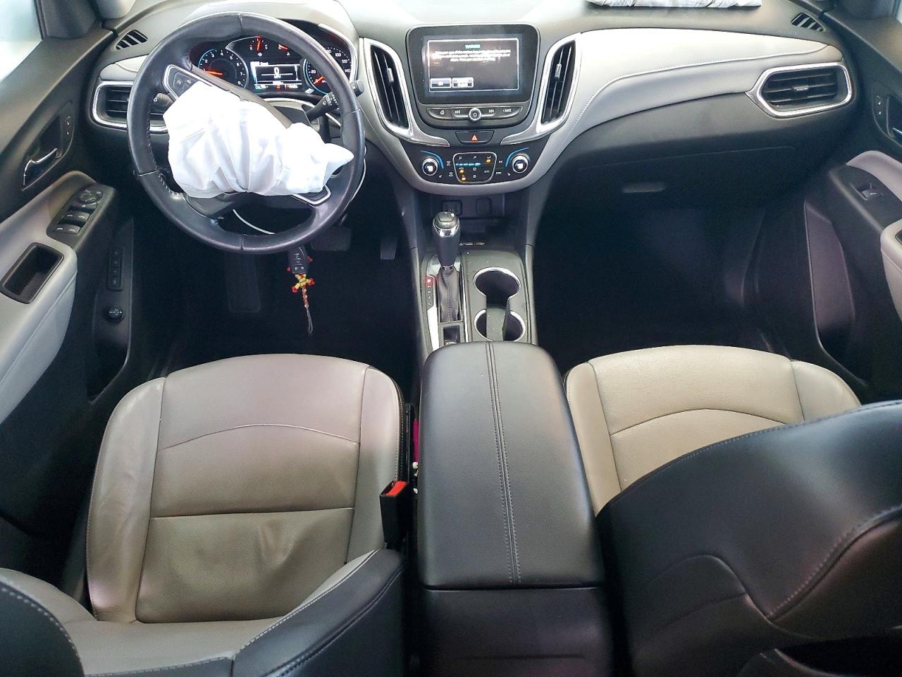 2018 CHEVROLET EQUINOX PREMIER photo 8