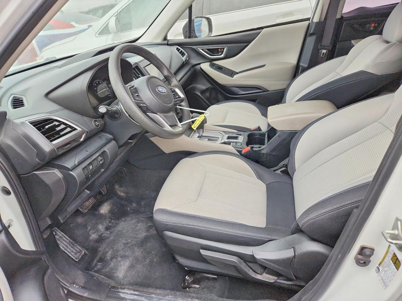 2022 SUBARU FORESTER photo 7