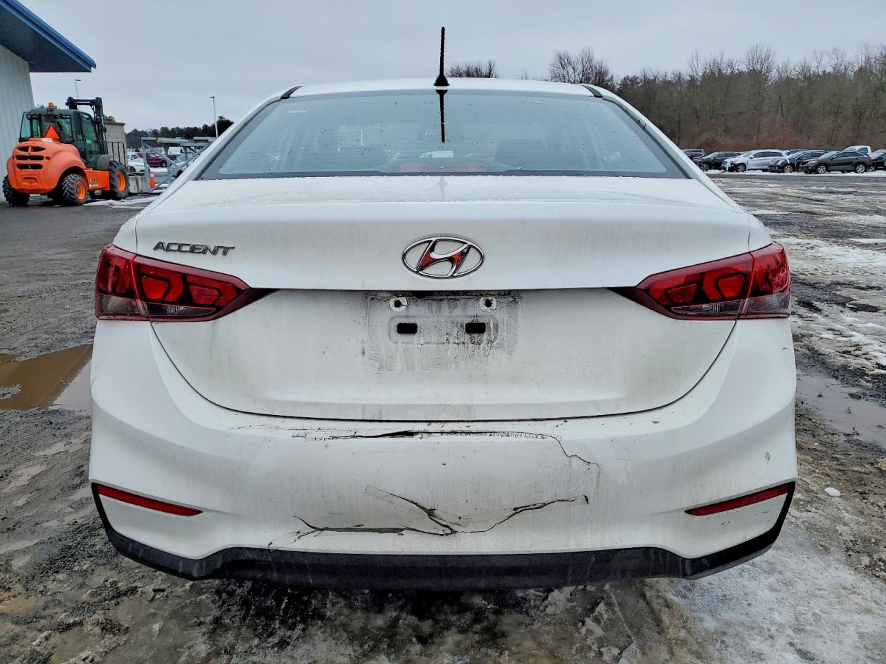 2019 HYUNDAI ACCENT SE photo 6