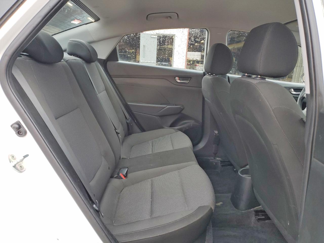 2019 HYUNDAI ACCENT SE photo 10