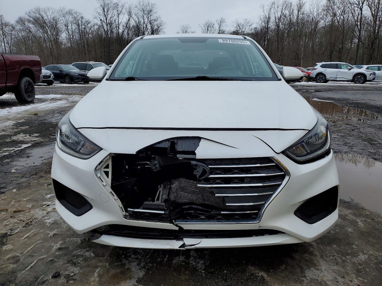 2019 HYUNDAI ACCENT SE photo 5