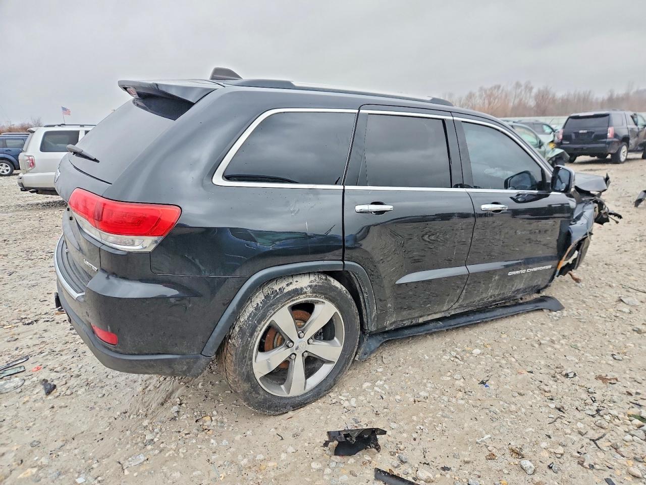 2016 JEEP GRAND CHEROKEE LIMITED photo 3