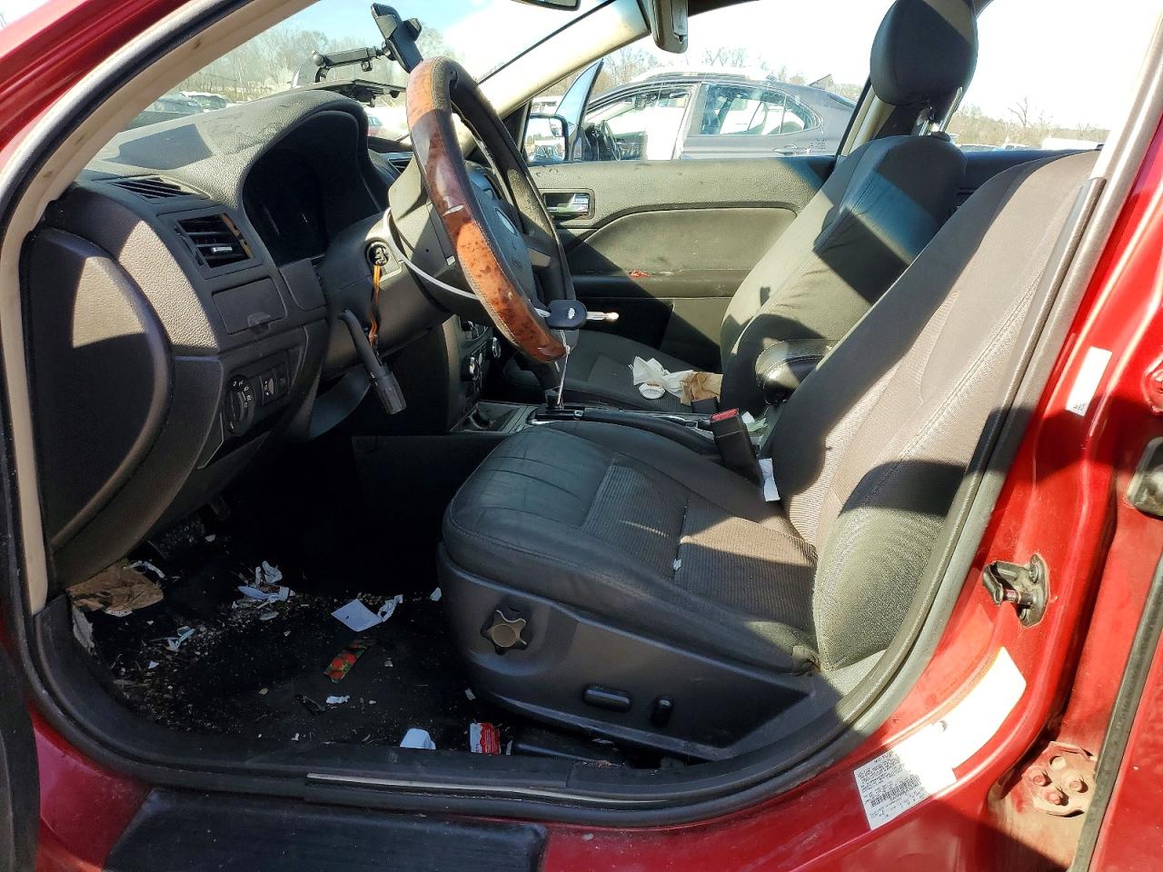 2012 FORD FUSION SE photo 7
