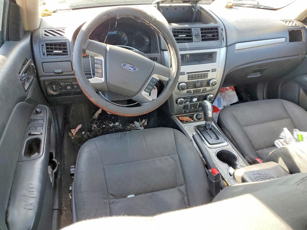 2012 FORD FUSION SE photo 8