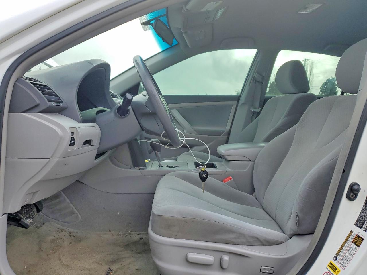 2009 TOYOTA CAMRY BASE photo 7