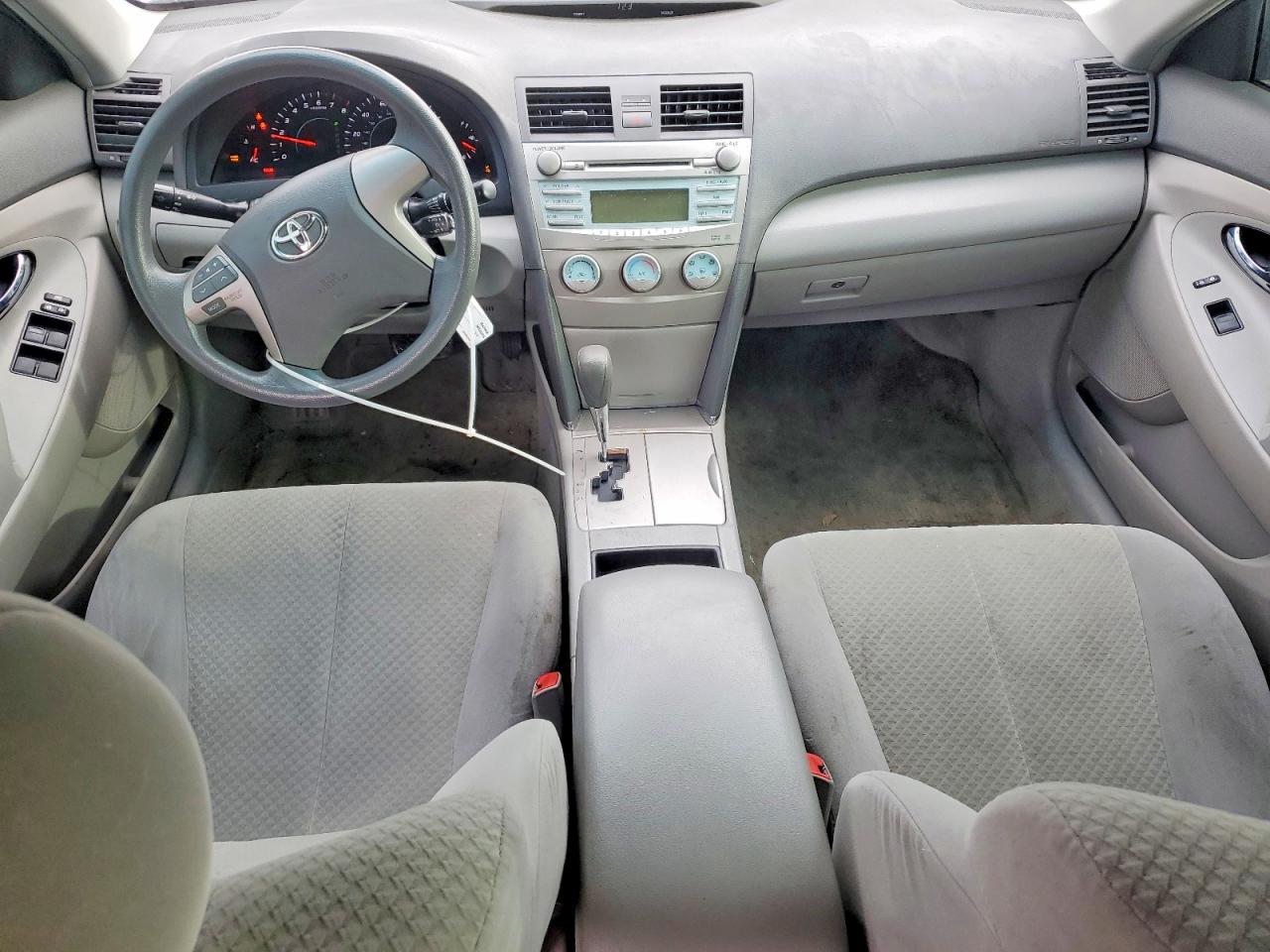 2009 TOYOTA CAMRY BASE photo 8