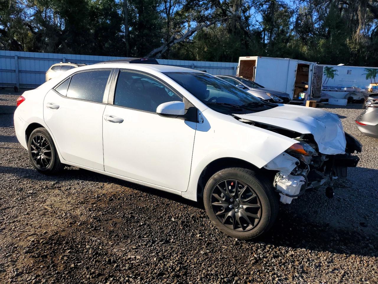 2018 TOYOTA COROLLA L photo 4