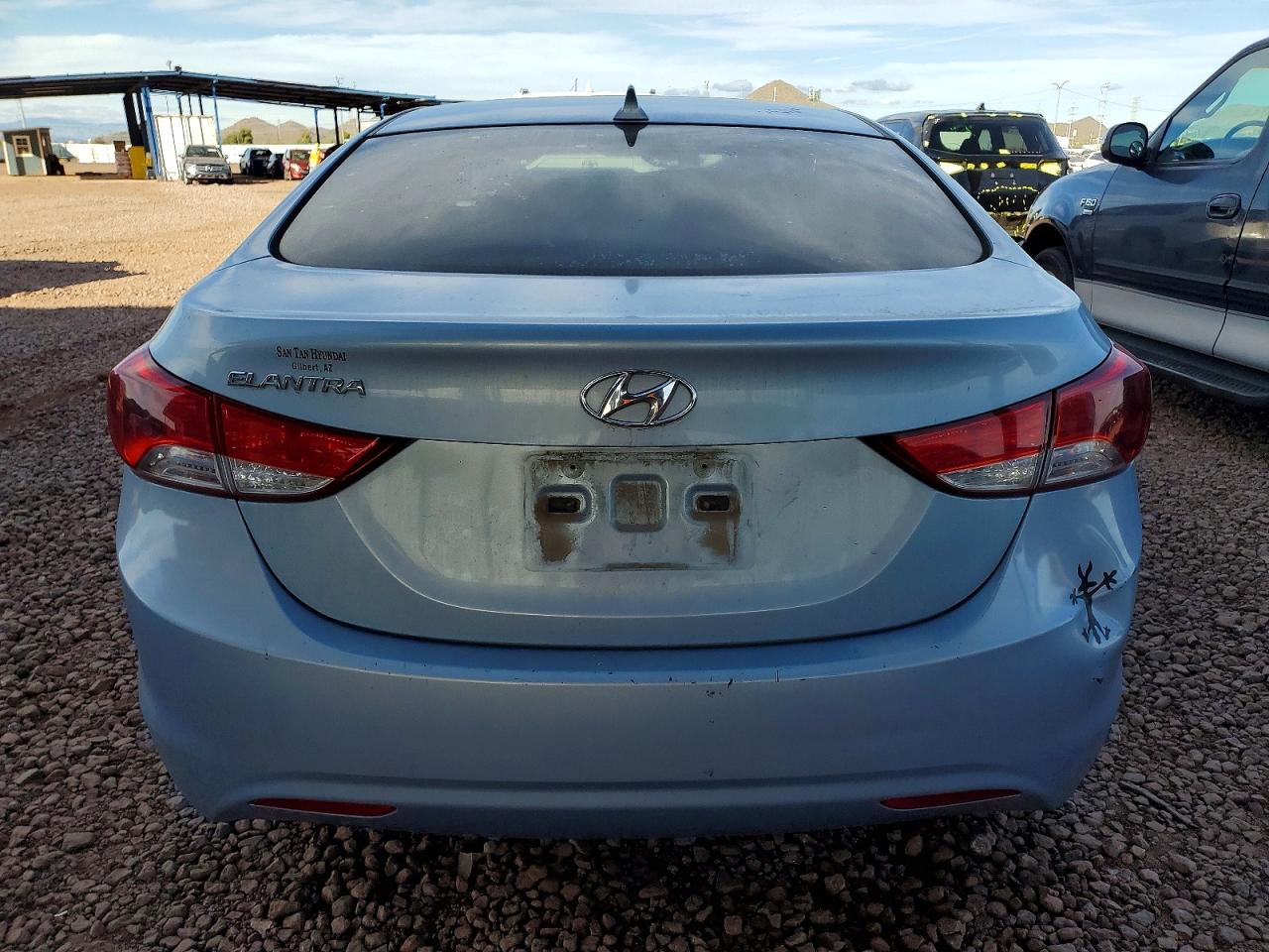 2013 HYUNDAI ELANTRA GLS photo 6