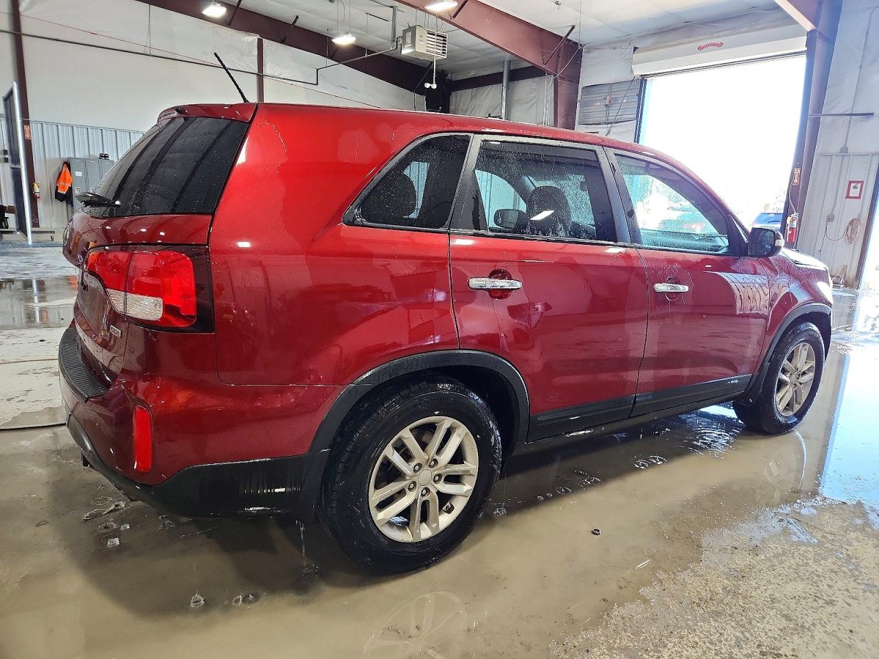 2014 KIA SORENTO LX photo 3