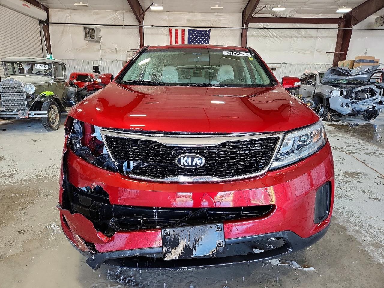 2014 KIA SORENTO LX photo 5